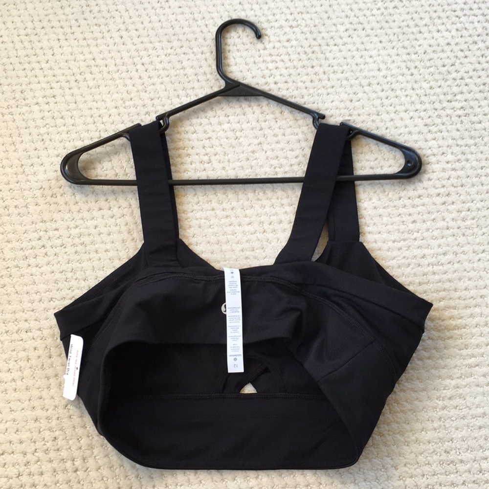 Lululemon size 12 black wild twist bra new nwt!